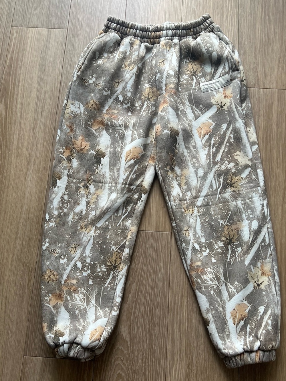 Comfrt Realtree camo sweatpants Size L #camouflage #outdoor